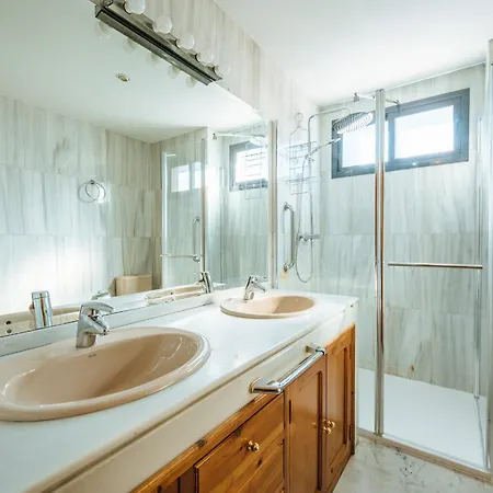Appartamento Acogedor Piso Con Parking Santa Justa Siviglia