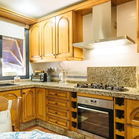 Acogedor Piso Con Parking Santa Justa Appartamento *