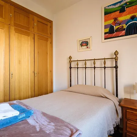 Daire Acogedor Piso Con Parking Santa Justa