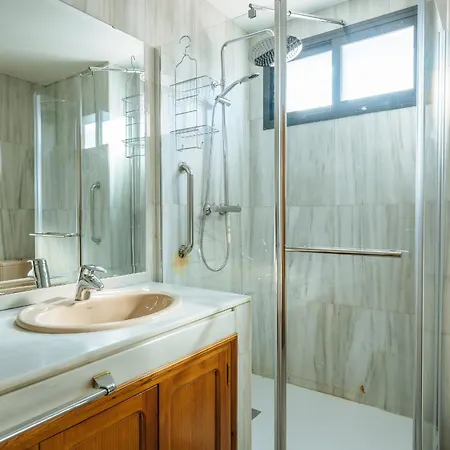 Acogedor Piso Con Parking Santa Justa Apartment