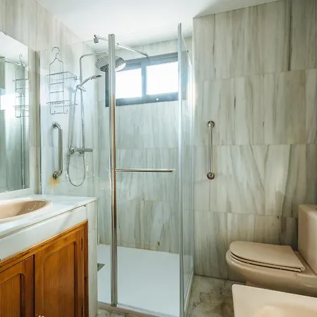 Acogedor Piso Con Parking Santa Justa Daire Sevilla